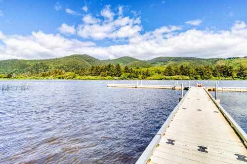 Twin Rocks Beach Retreat image 27